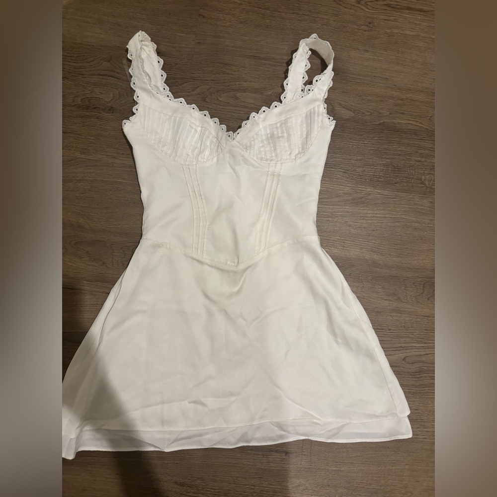 House of CB White Tilly Dress - Picture 8 of 9